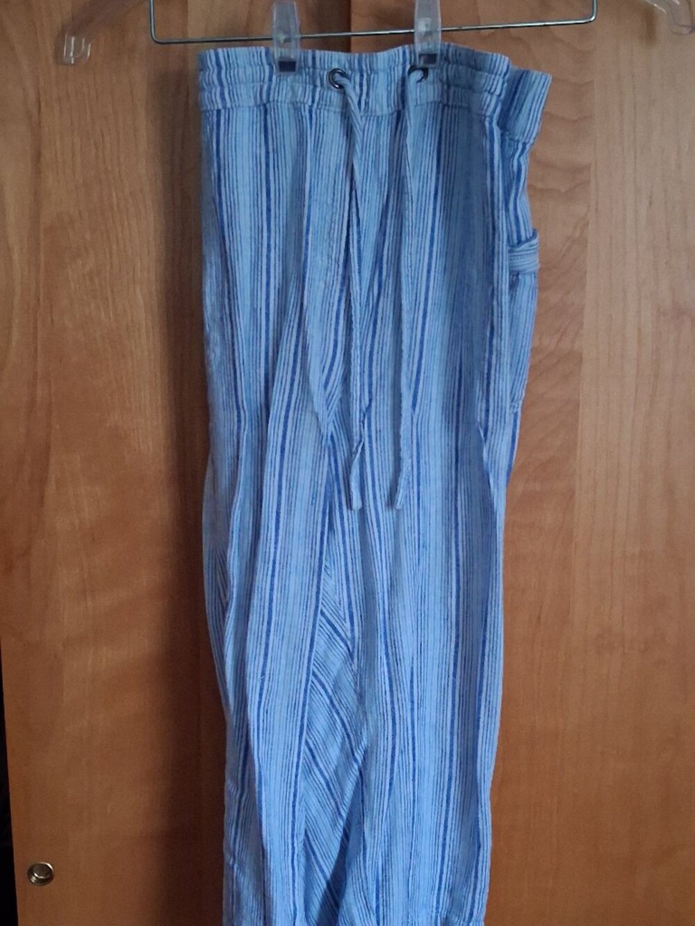 Per Se Linen Blend Clam Digger Pants Blue / White Striped
